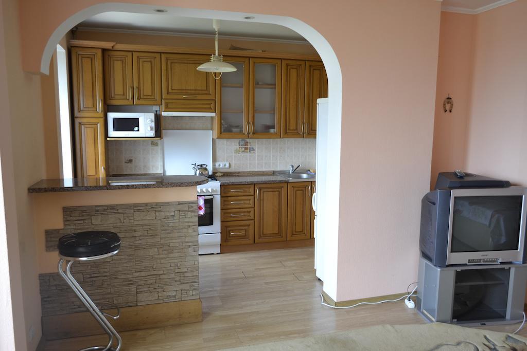 Studio Apartments Kamianets-Podilskyi Room photo