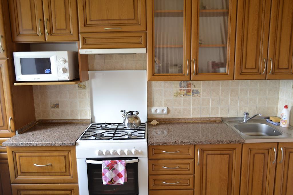 Studio Apartments Kamianets-Podilskyi Room photo