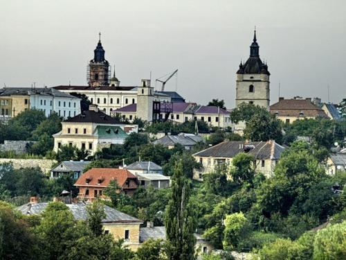 Studio Apartments Kamianets-Podilskyi Exterior photo